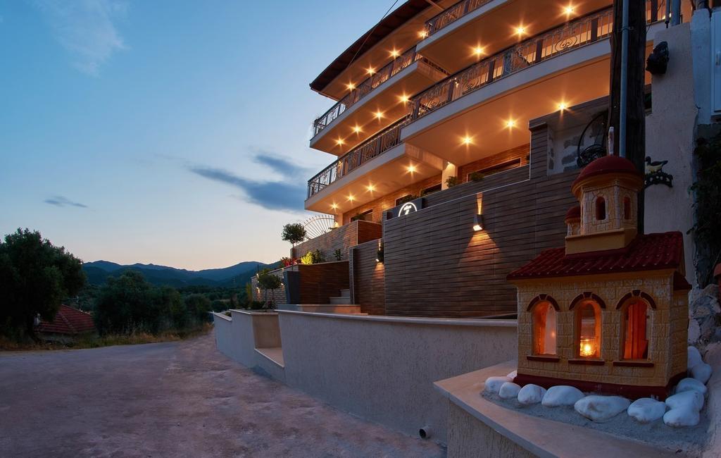 Athos Thea Luxury Rooms Sarti Pokoj fotografie